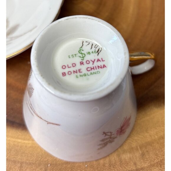 Old Royal Bone China Teacup & Saucer Set Pink Floral Gold Trim England - Picture 2 of 16